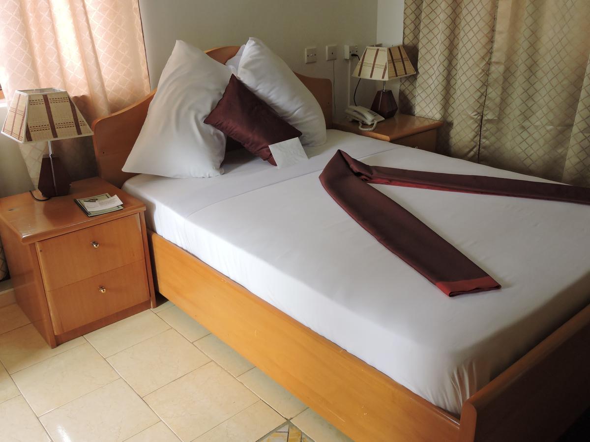 Allseasons Hotel Pantang Ruang foto