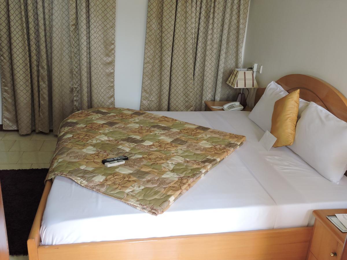 Allseasons Hotel Pantang Ruang foto